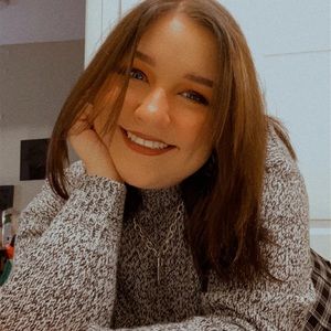 Meet your Posher, Makenzie